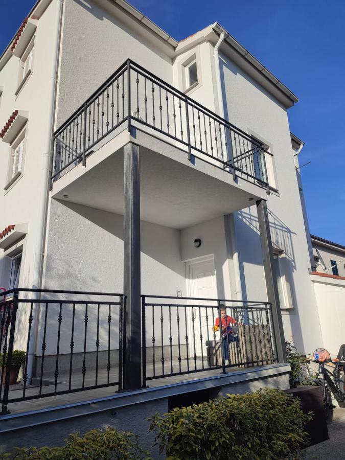 Apartments Kraljic I Baška Zimmer foto