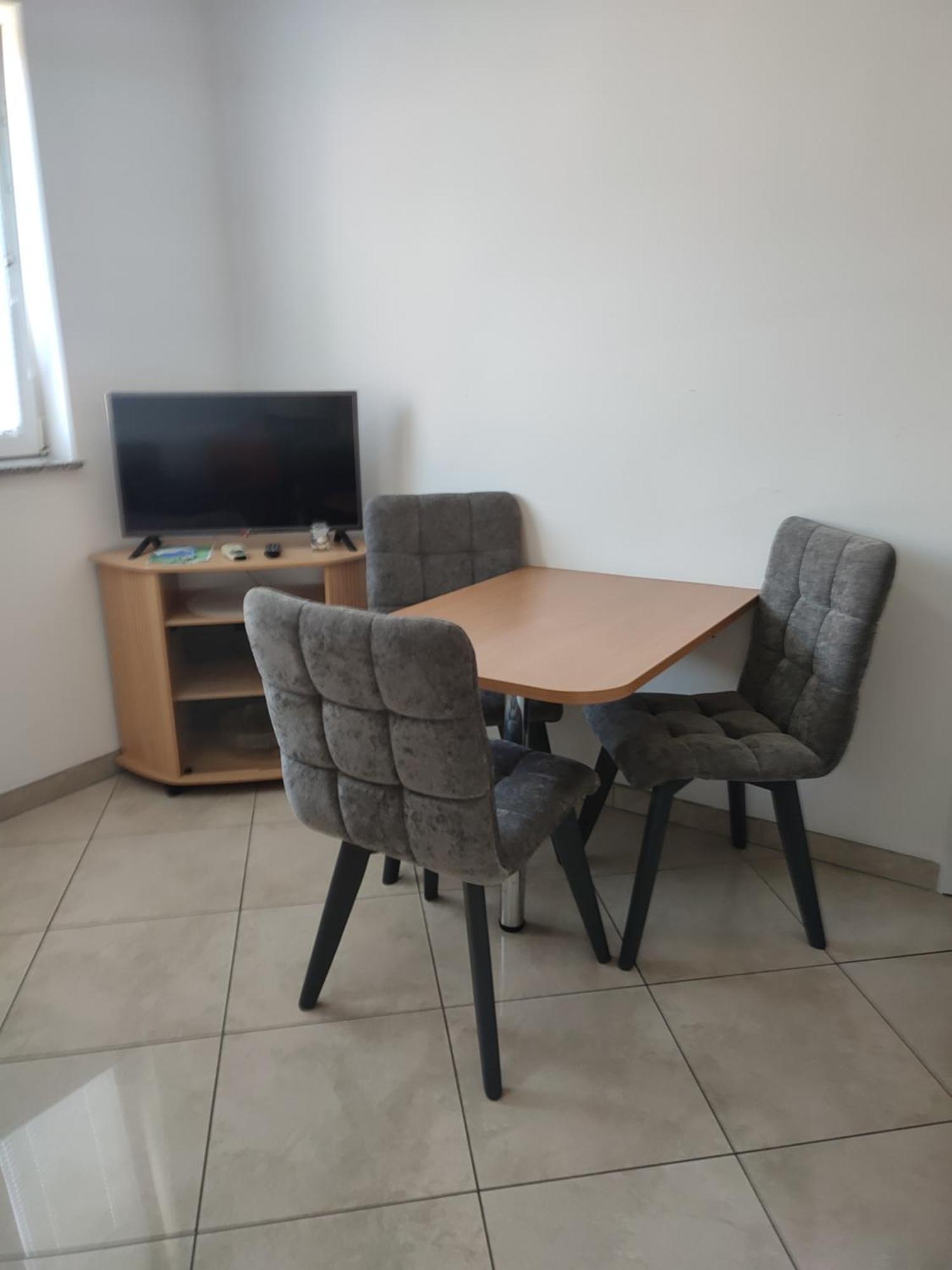 Apartments Kraljic I Baška Zimmer foto