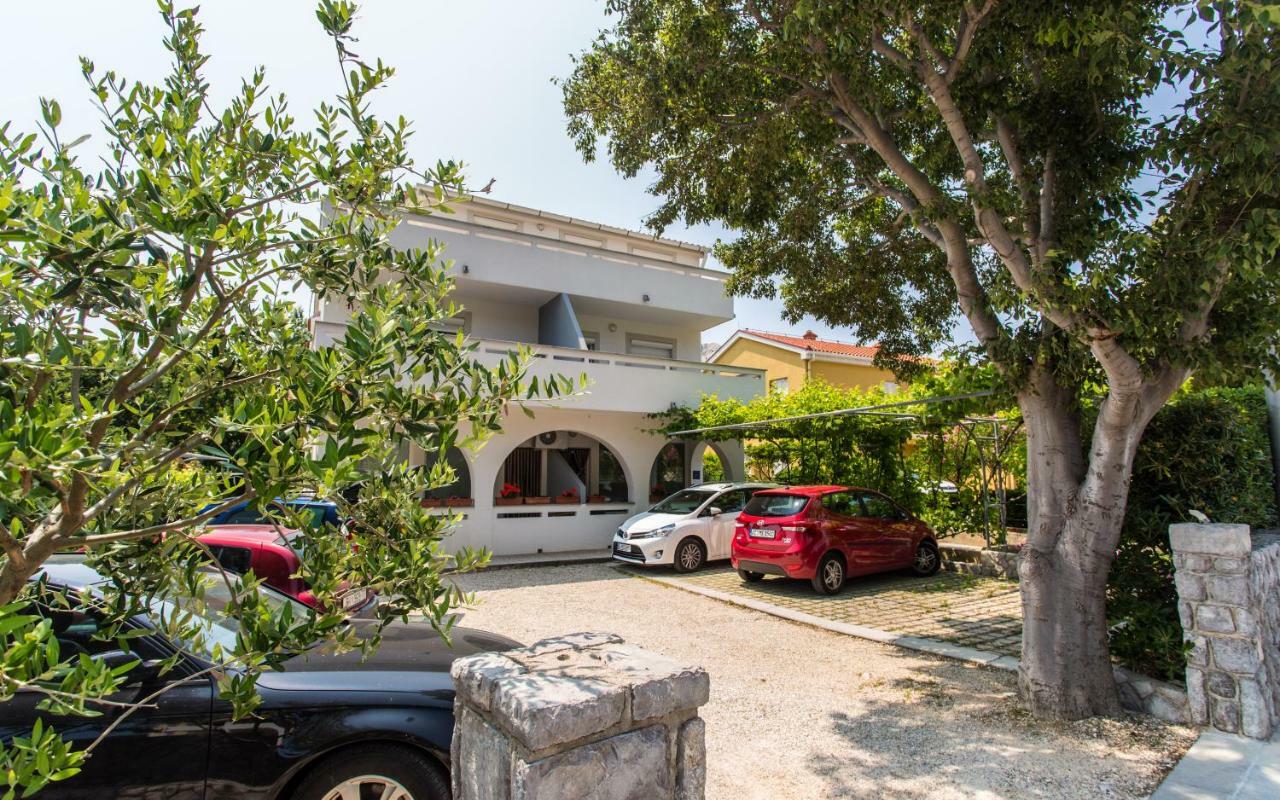 Apartments Kraljic I Baška Exterior foto