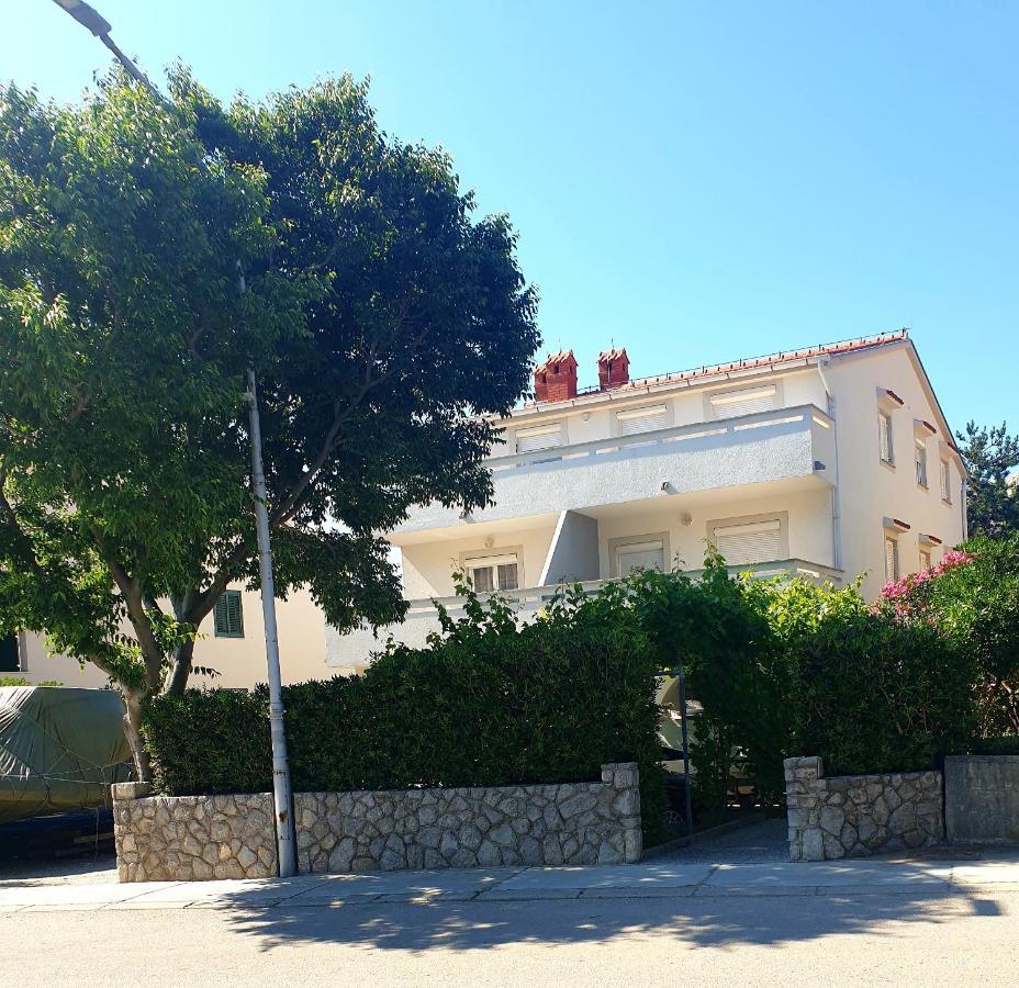 Apartments Kraljic I Baška Exterior foto